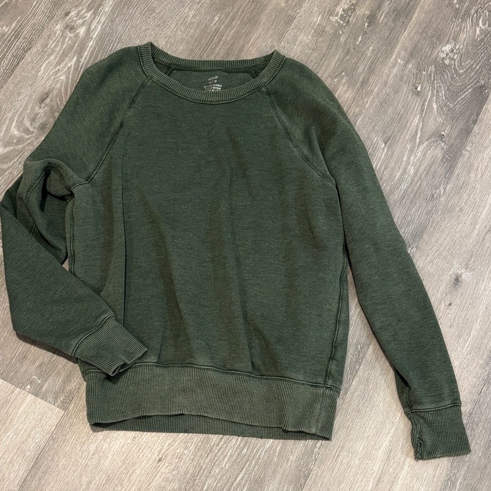 Aerie sweatshirt